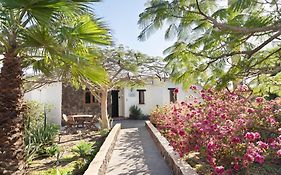 Villa Helda - Private Bedroom In A Shared Villa Of 4 Bedroom